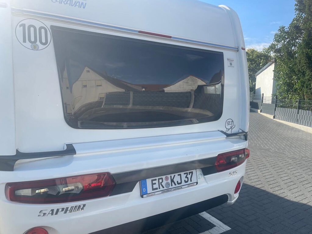 Bestaande caravanramen behouden