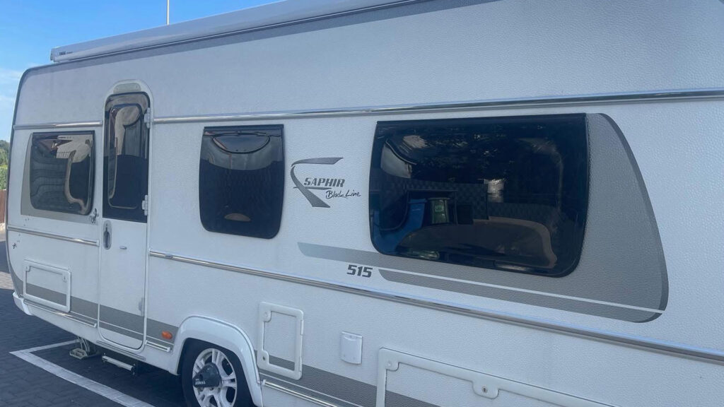 Caravanramen verduisteren